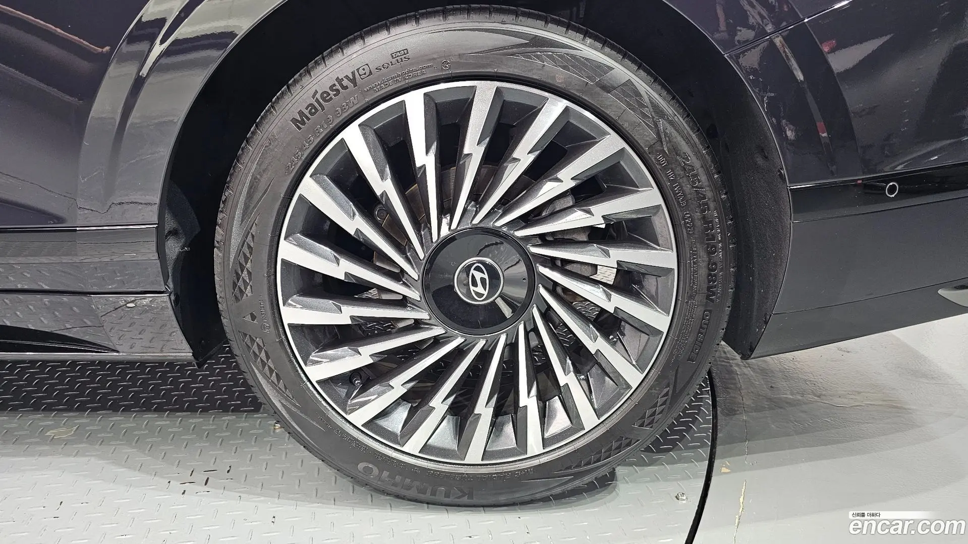 Hyundai Grandeur 2,5 Gasoline 2WD