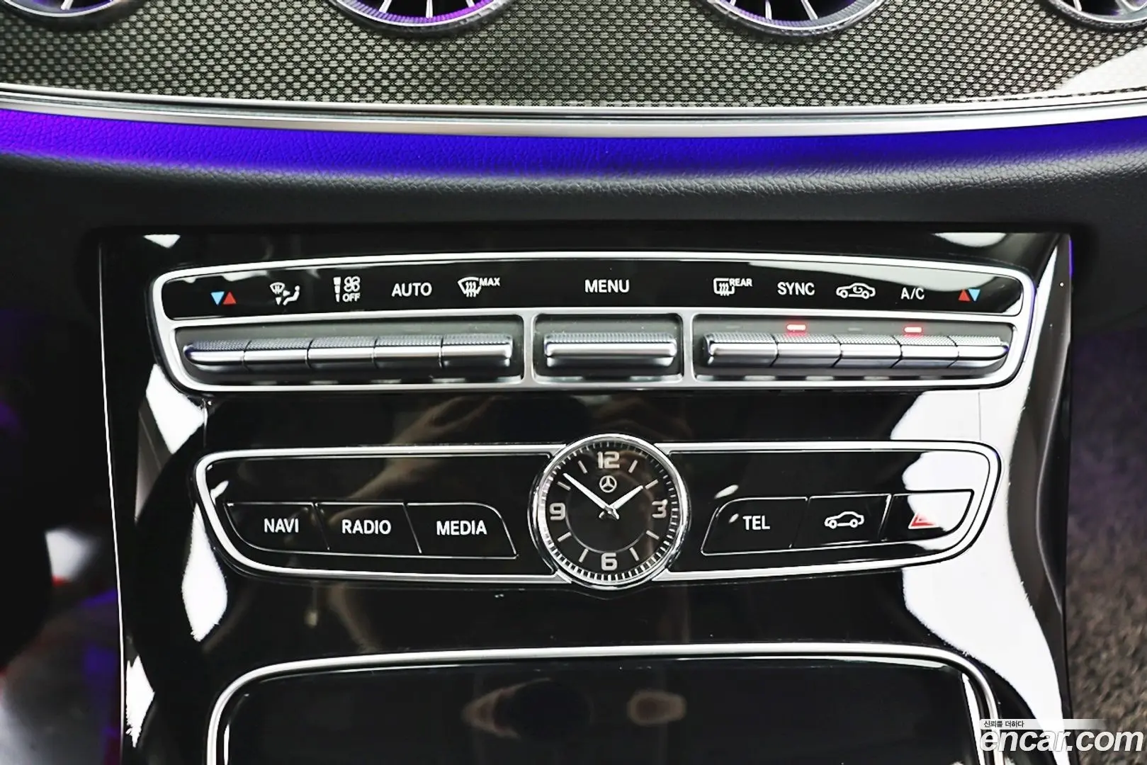 Mercedes-Benz CLS-Class CLS300d AMG Line