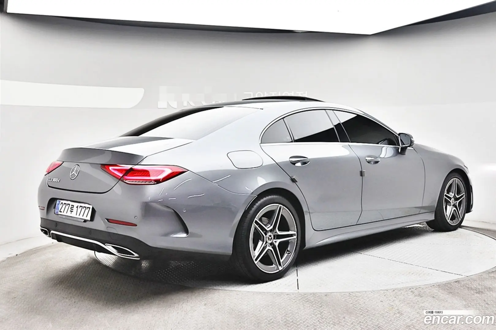 Mercedes-Benz CLS-Class CLS300d AMG Line