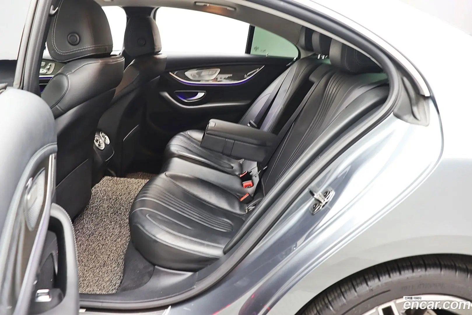 Mercedes-Benz CLS-Class CLS300d AMG Line