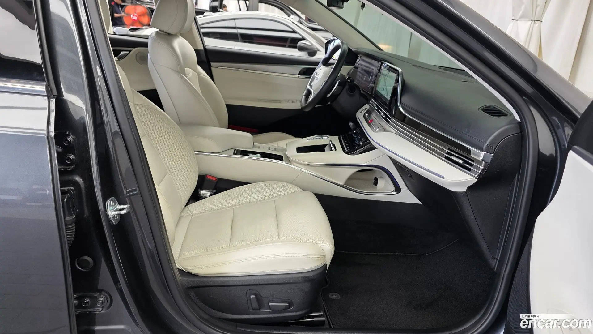 Hyundai Grandeur 2.5