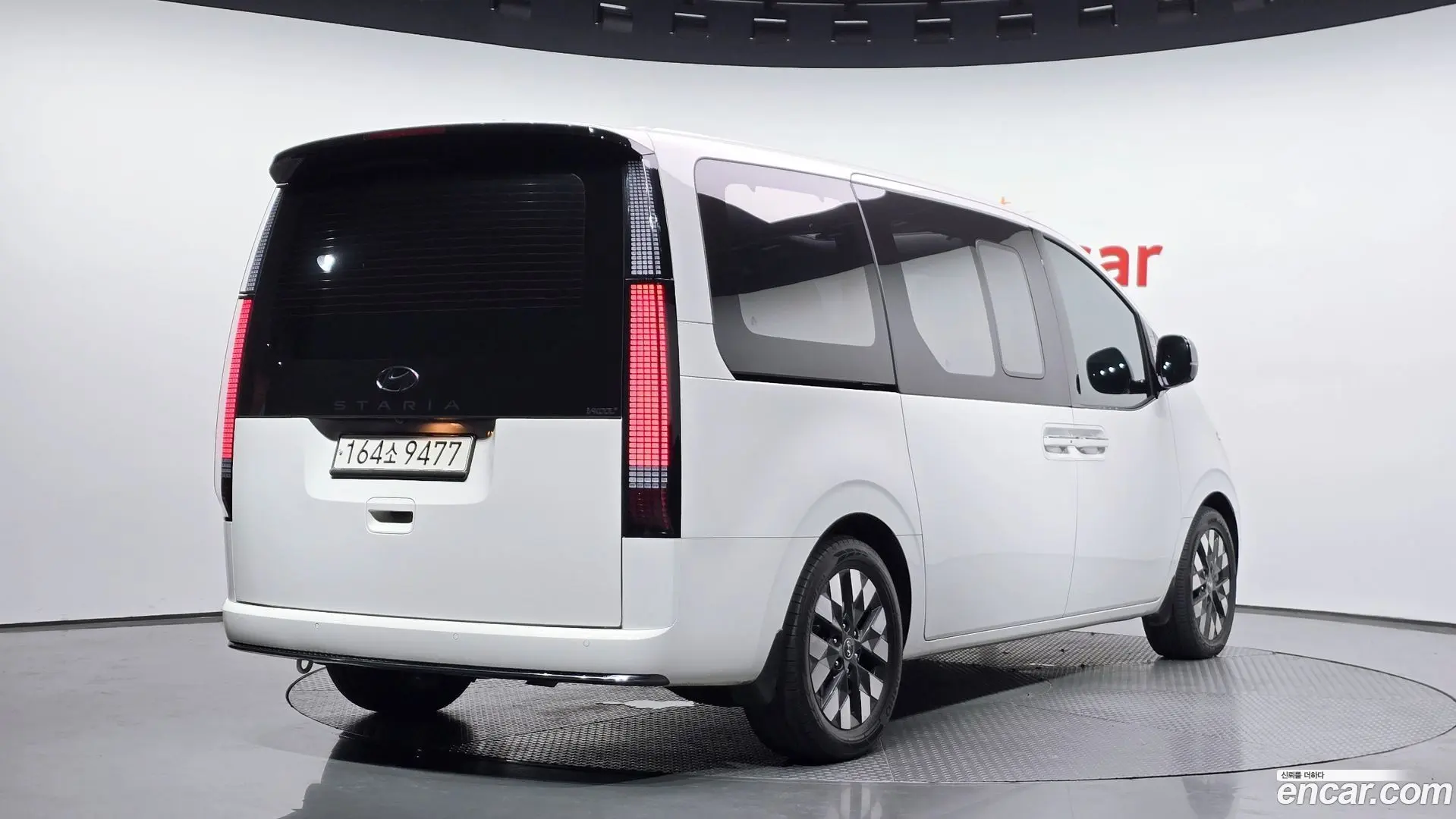 Hyundai Staria L3.5 Lounge 7-Seater