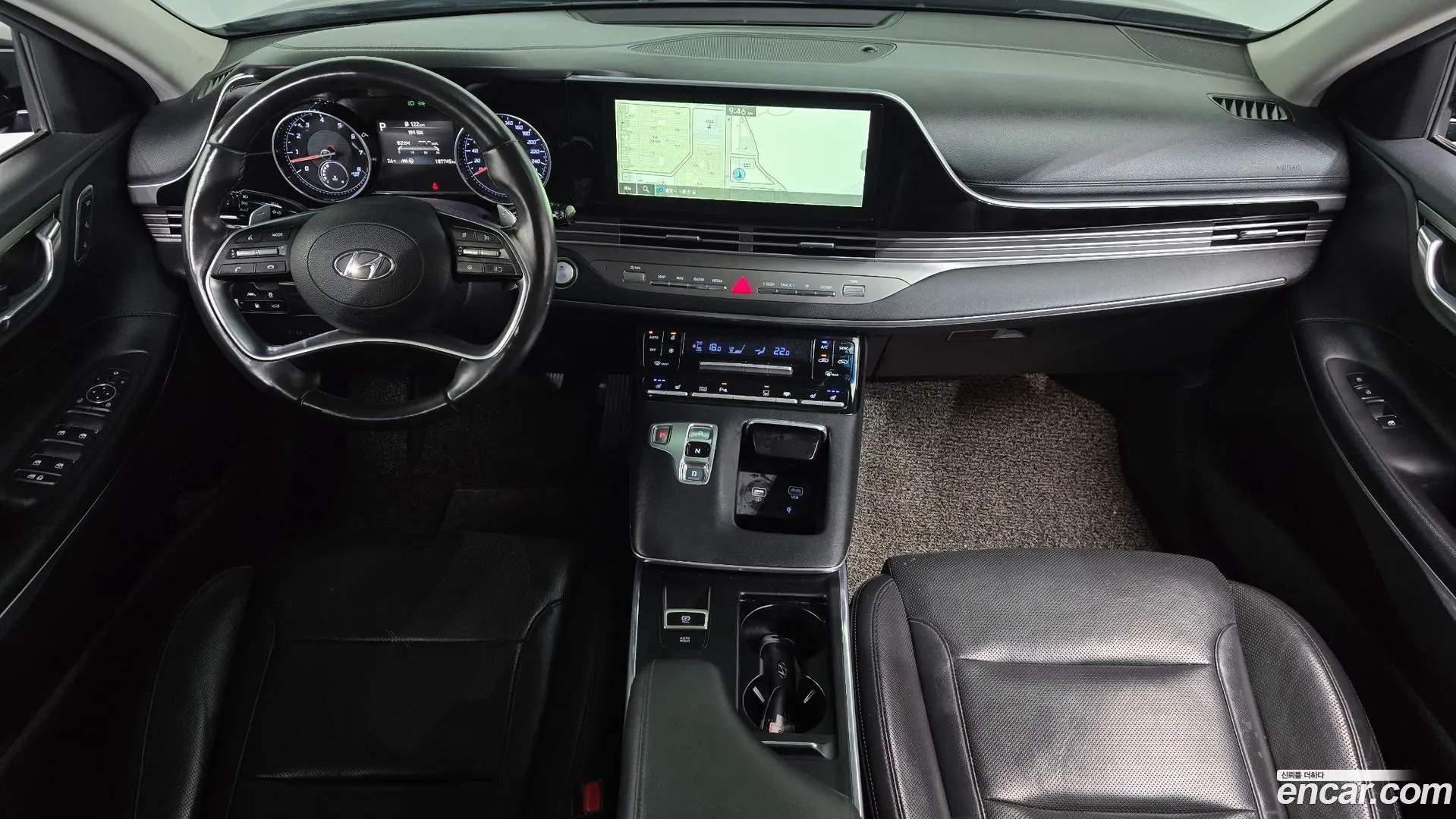 Hyundai Grandeur 3.3