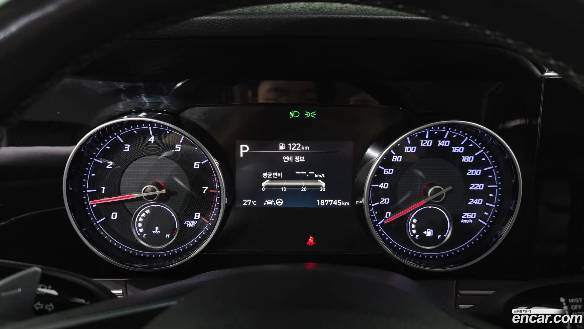 Hyundai Grandeur 3.3