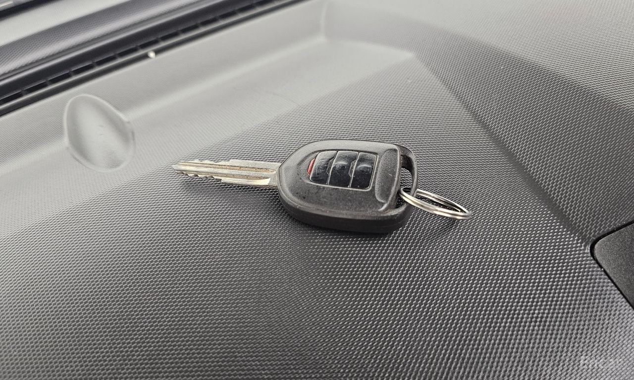 Chevrolet (GM Daewoo) Spark LS 2012