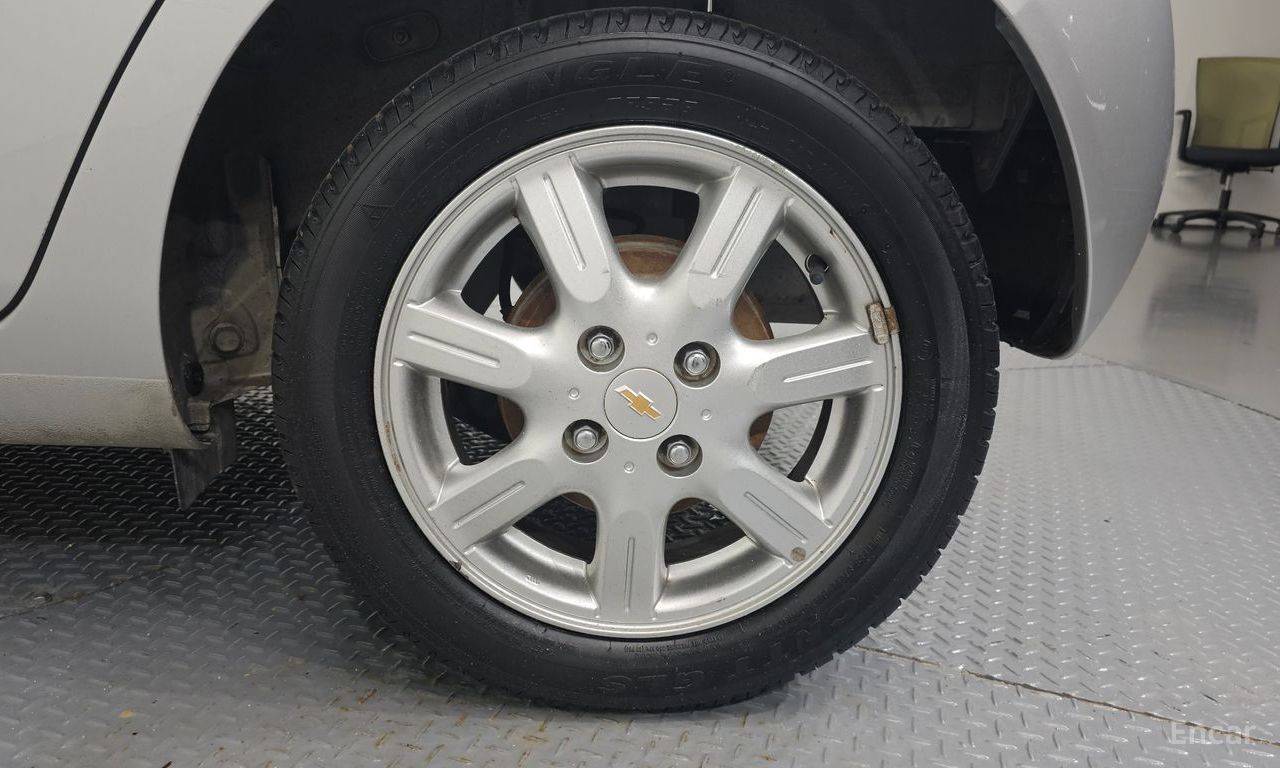 Chevrolet (GM Daewoo) Spark LS 2012