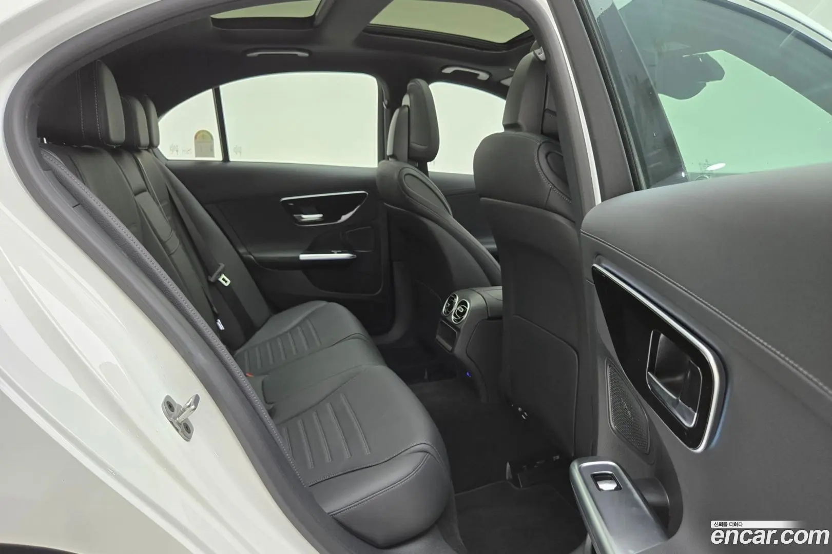Mercedes-Benz C-Class C200 AMG Line