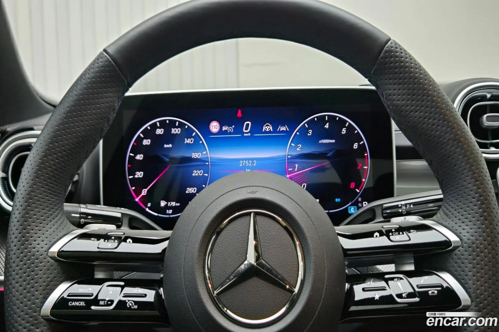 Mercedes-Benz C-Class C200 AMG Line