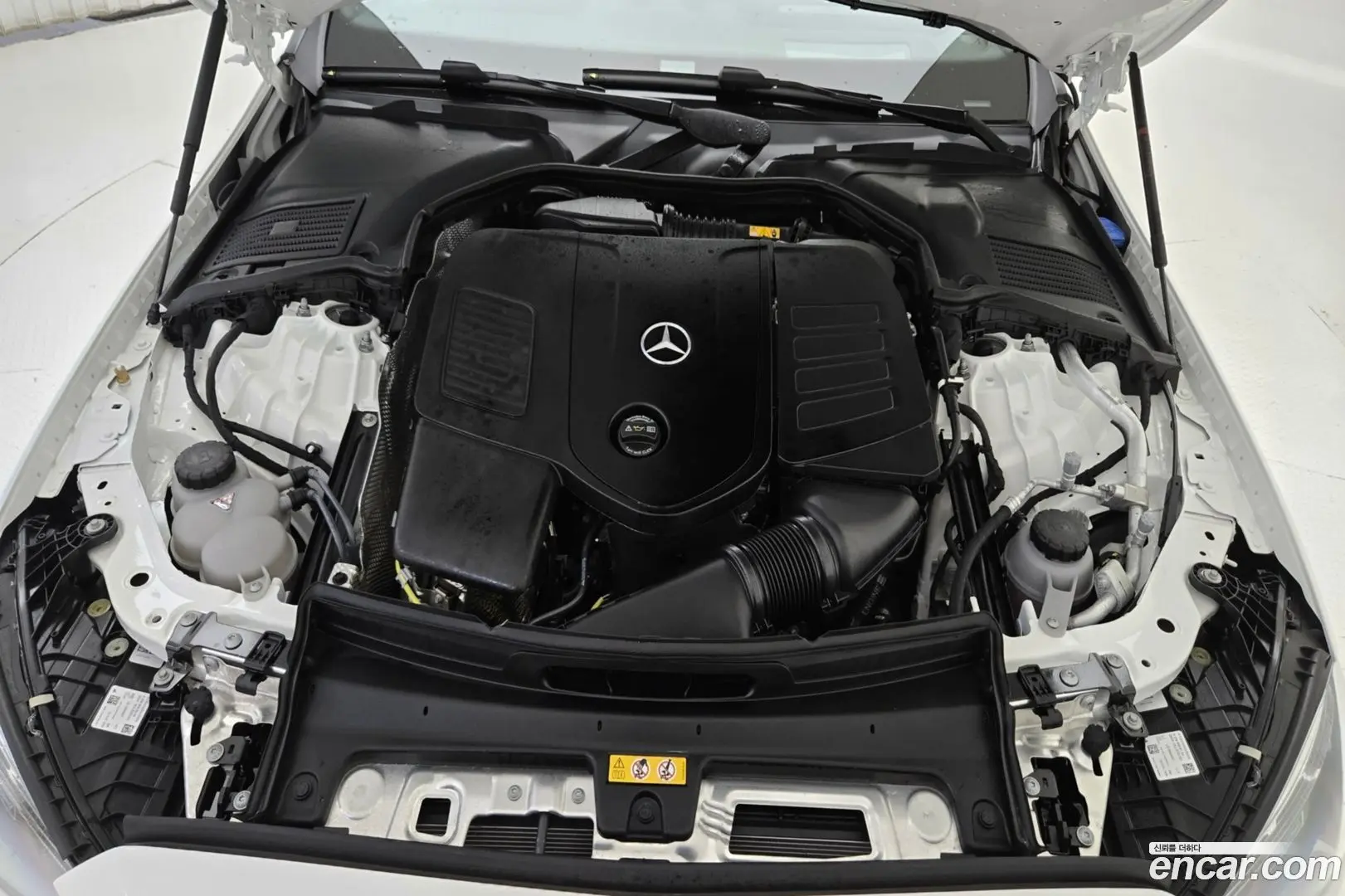Mercedes-Benz C-Class C200 AMG Line