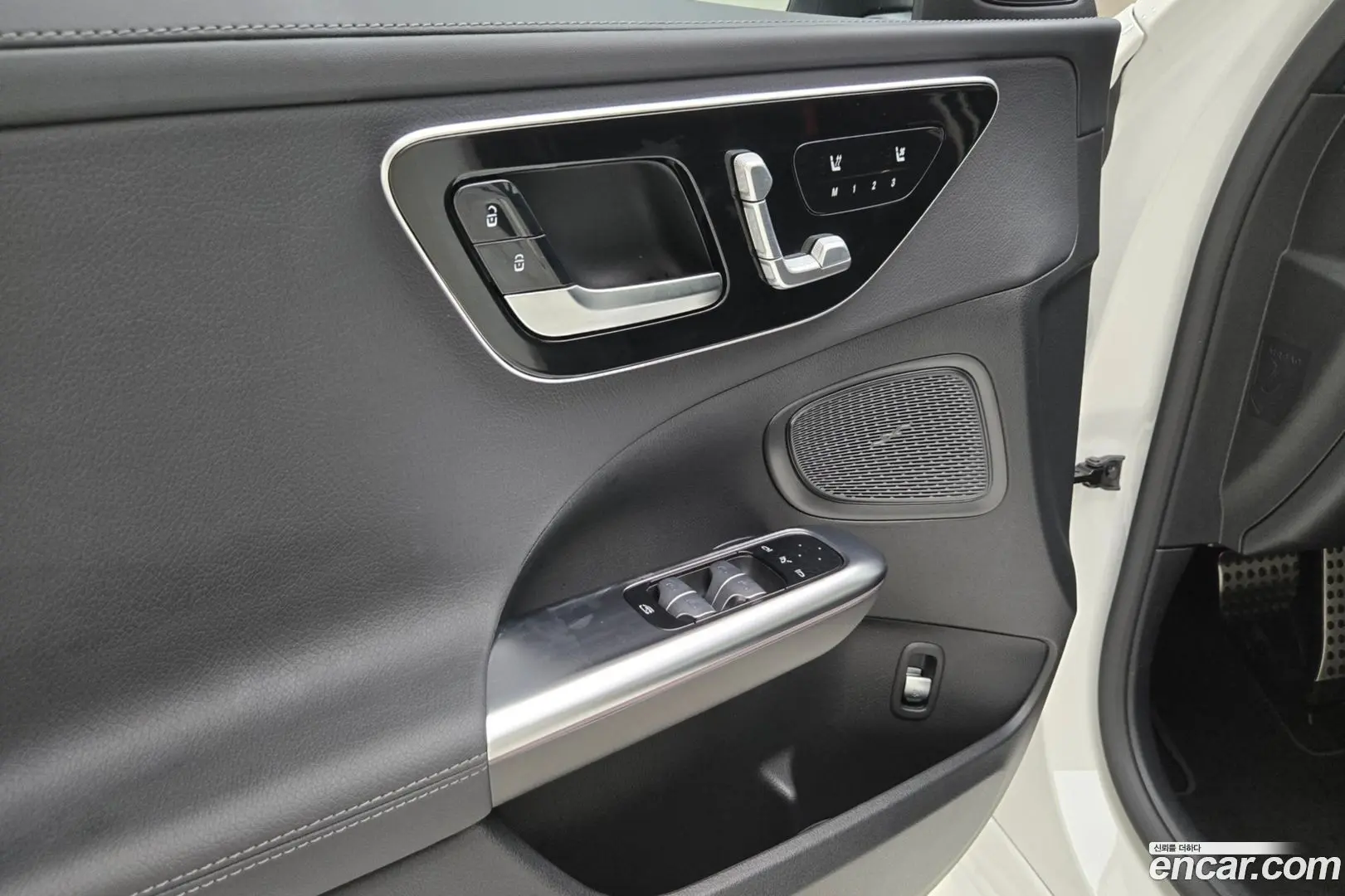 Mercedes-Benz C-Class C200 AMG Line