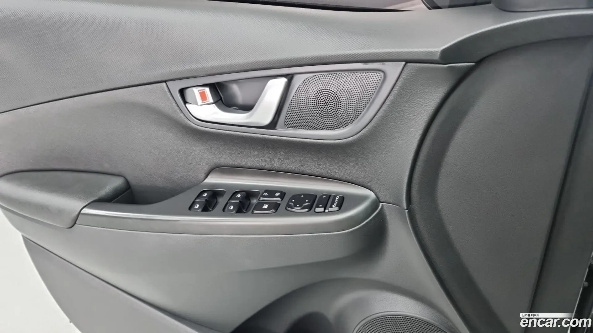 Hyundai Kona Gasoline 1.6 Turbo 2WD 2023