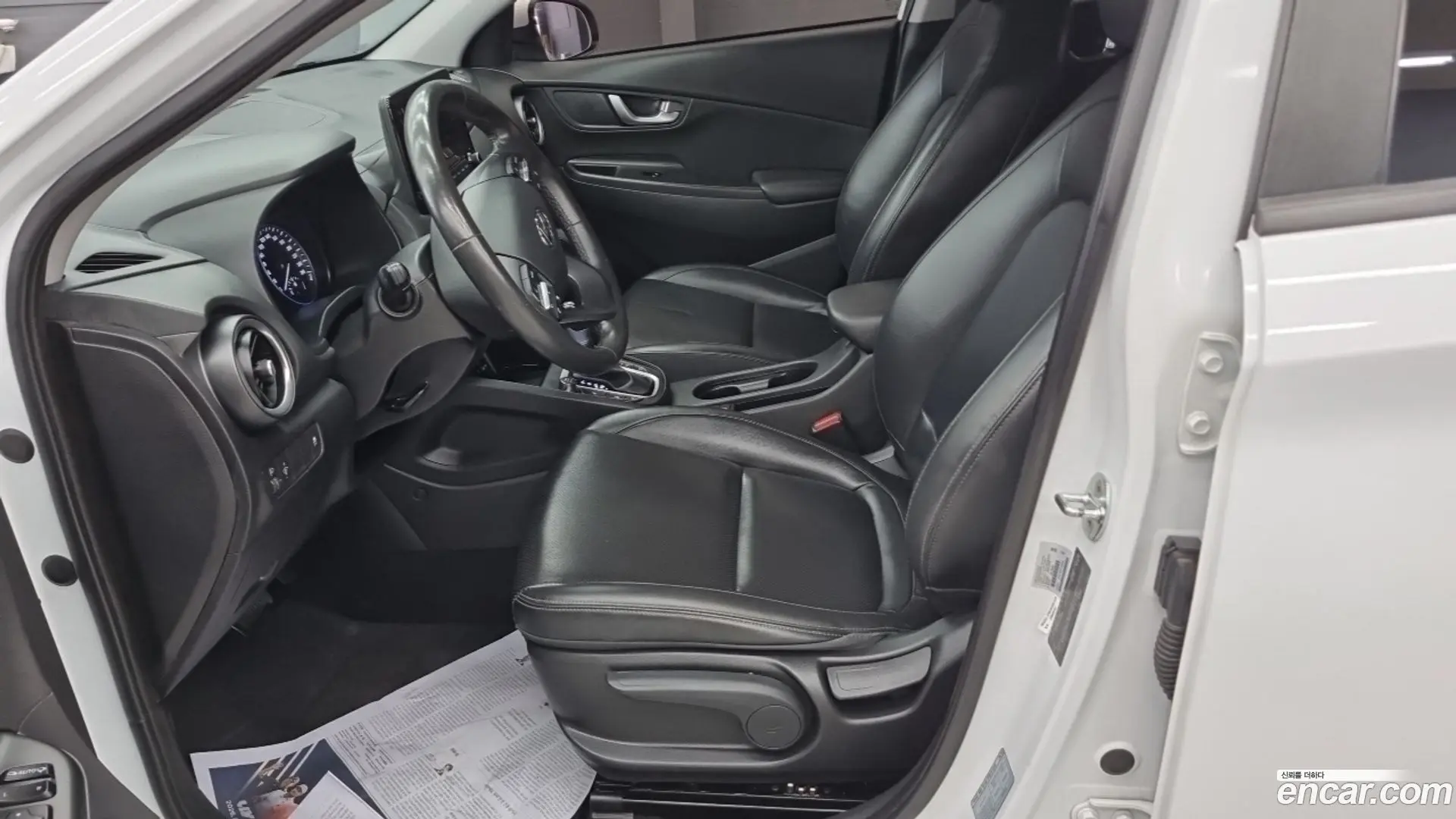 Hyundai Kona Gasoline 1.6 Turbo 2WD 2023