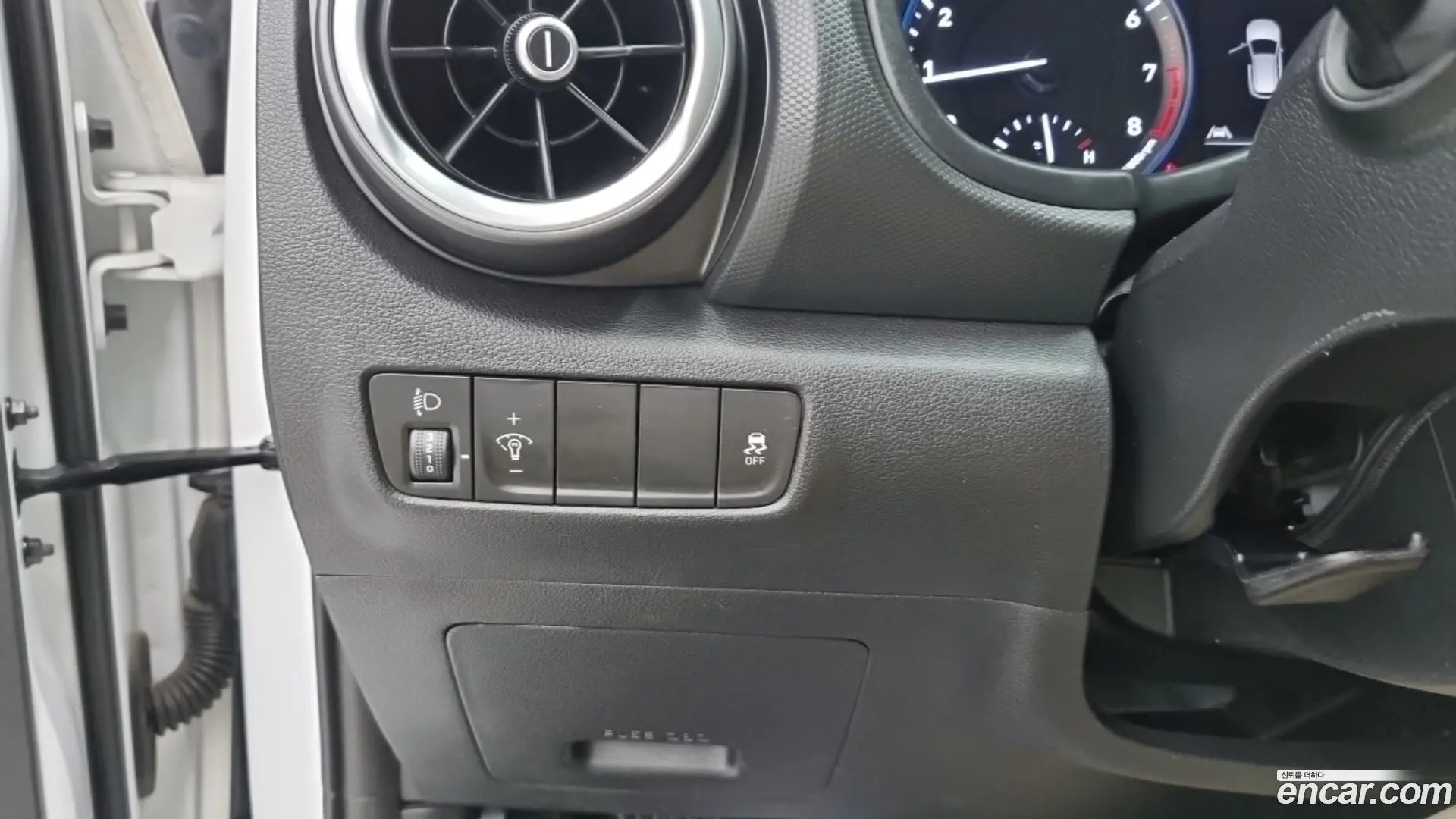 Hyundai Kona Gasoline 1.6 Turbo 2WD 2023