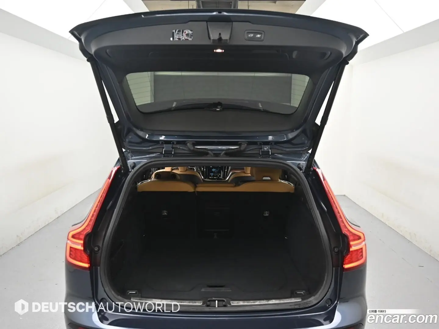 Volvo V60 B5 Ultra AWD