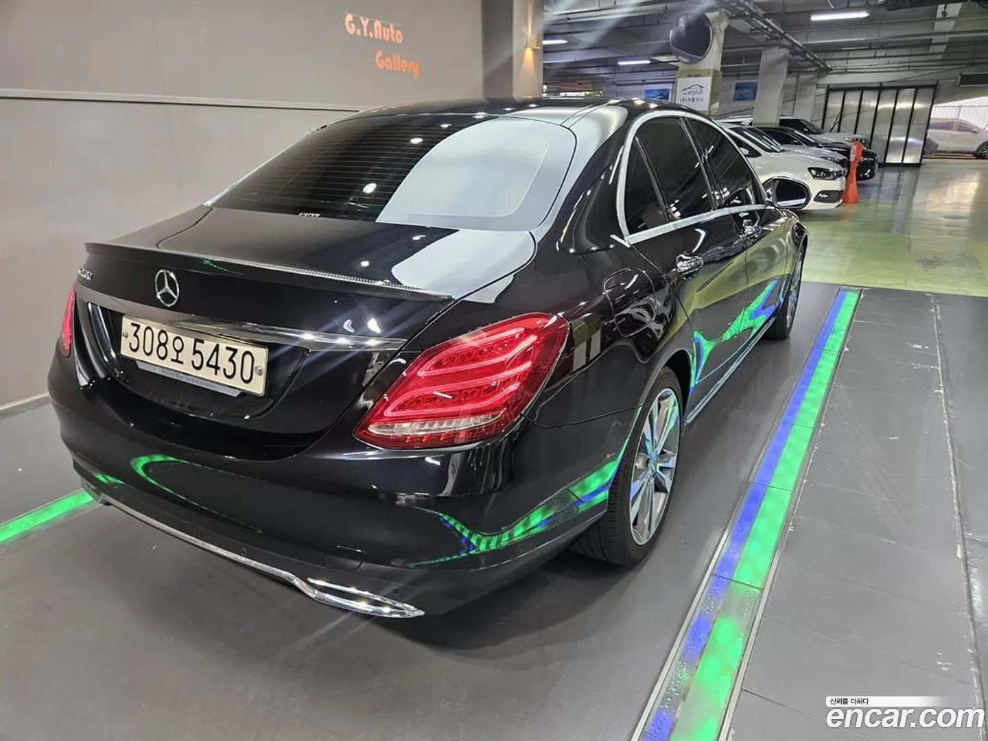 Mercedes-Benz C-Class C220 d Avantgarde 2016