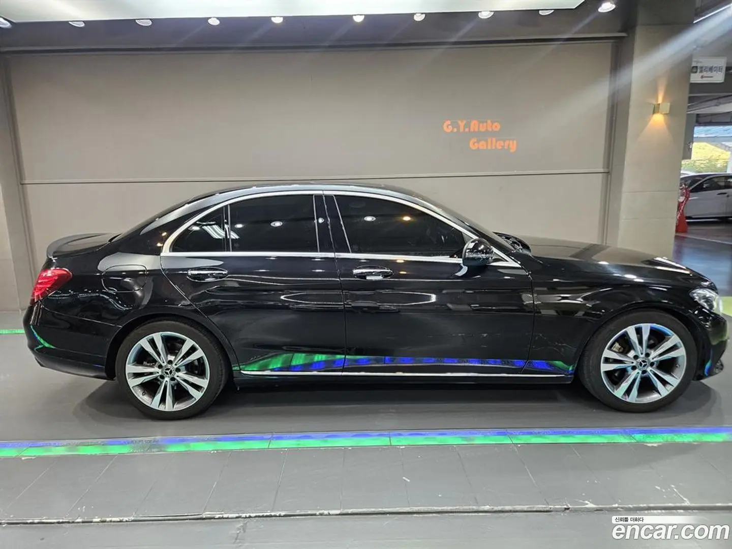 Mercedes-Benz C-Class C220 d Avantgarde 2016
