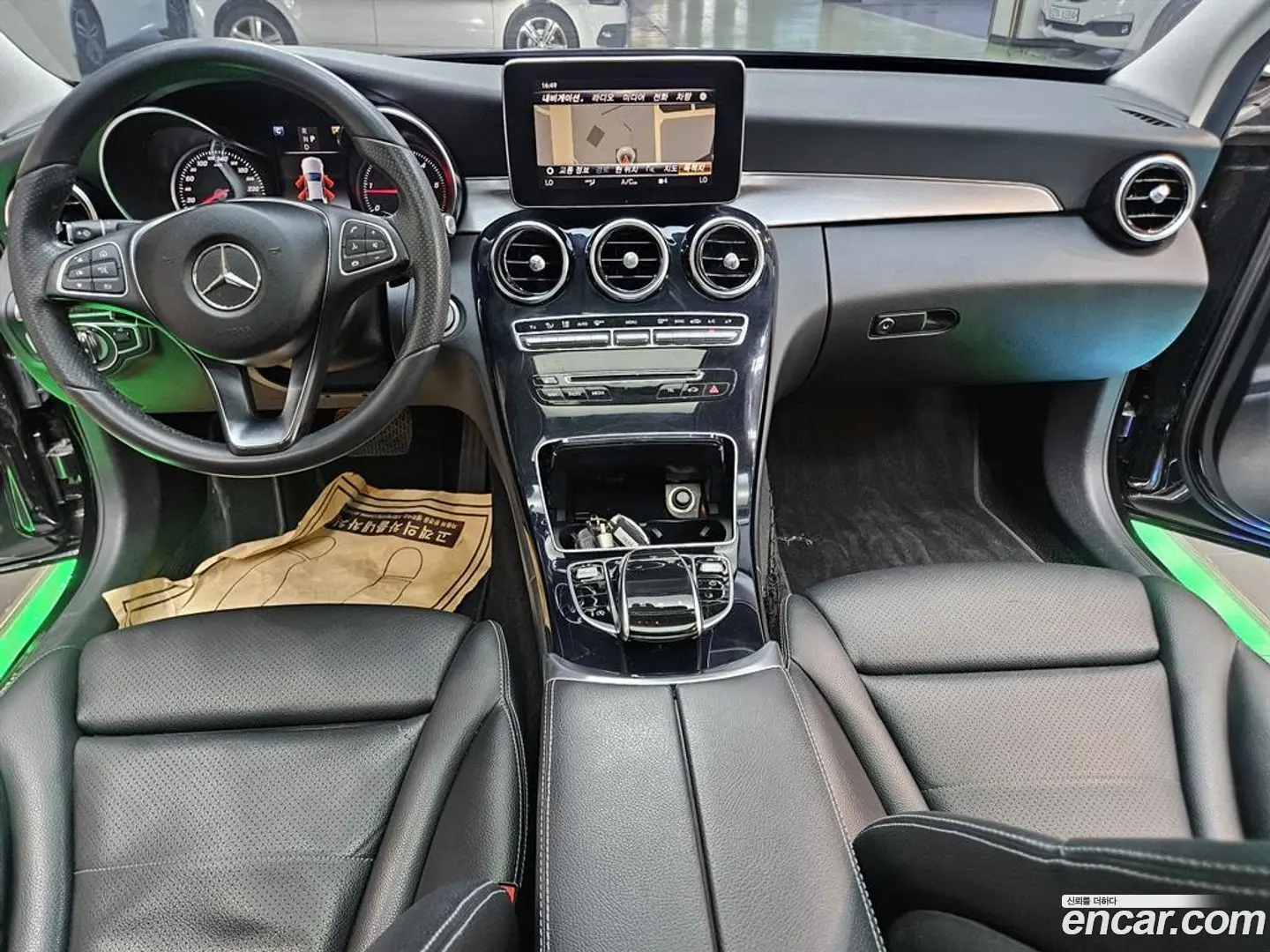 Mercedes-Benz C-Class C220 d Avantgarde 2016