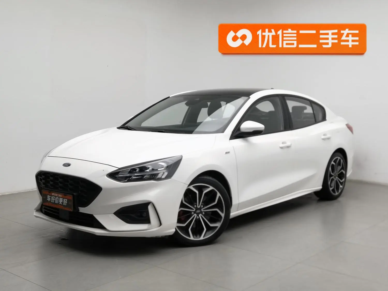 Ford Focus 2020 Sedan EcoBoost 180 Auto ST Line