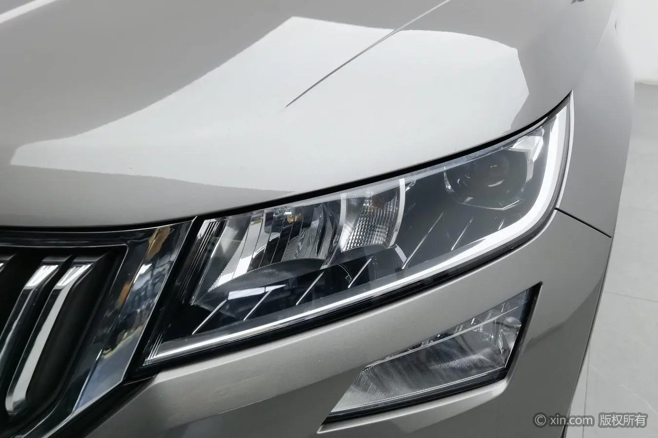 Skoda 2018 Facelift TSI330 5 seat 2WD Comfort