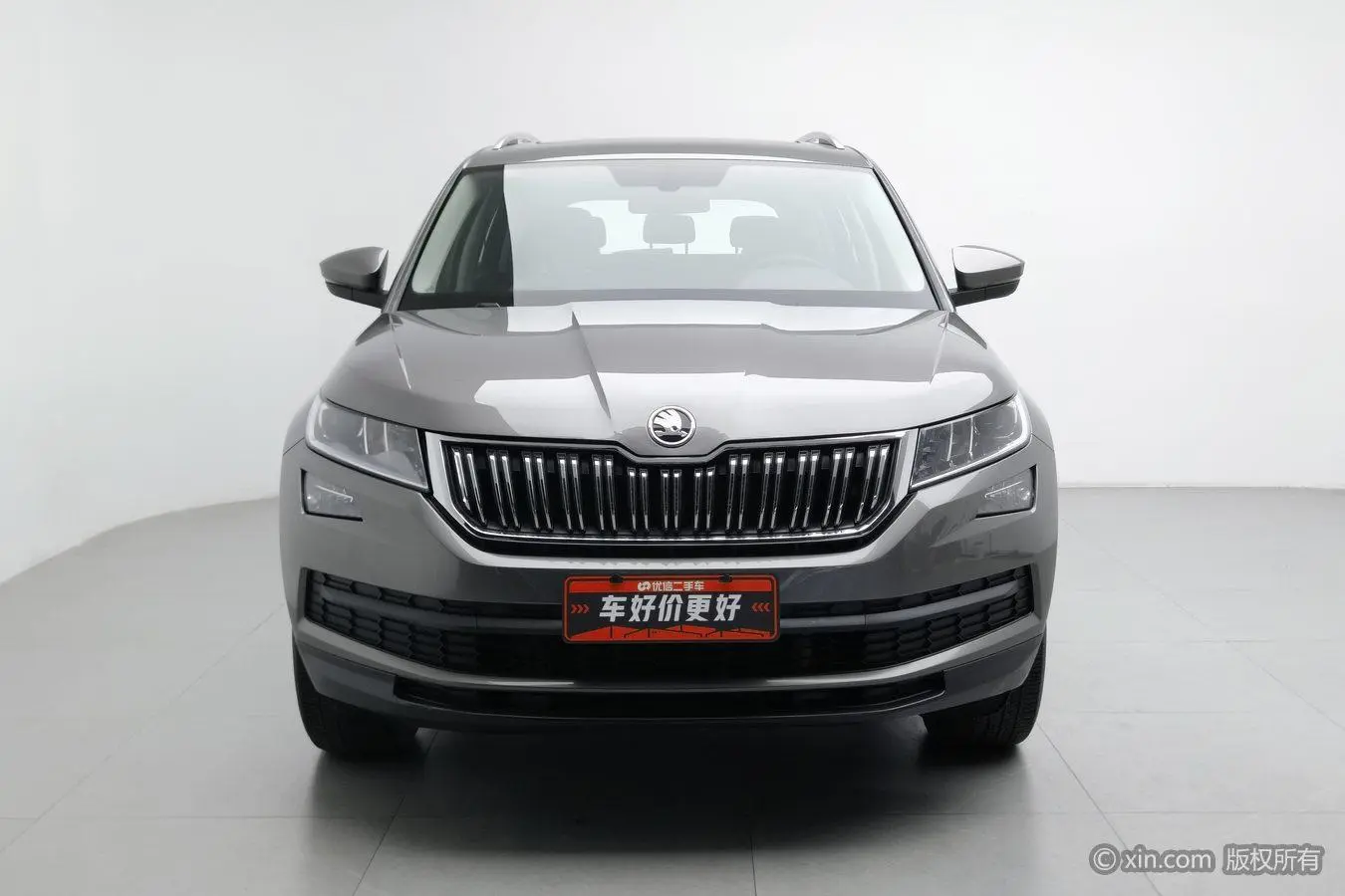 Skoda 2018 Facelift TSI330 5 seat 2WD Comfort
