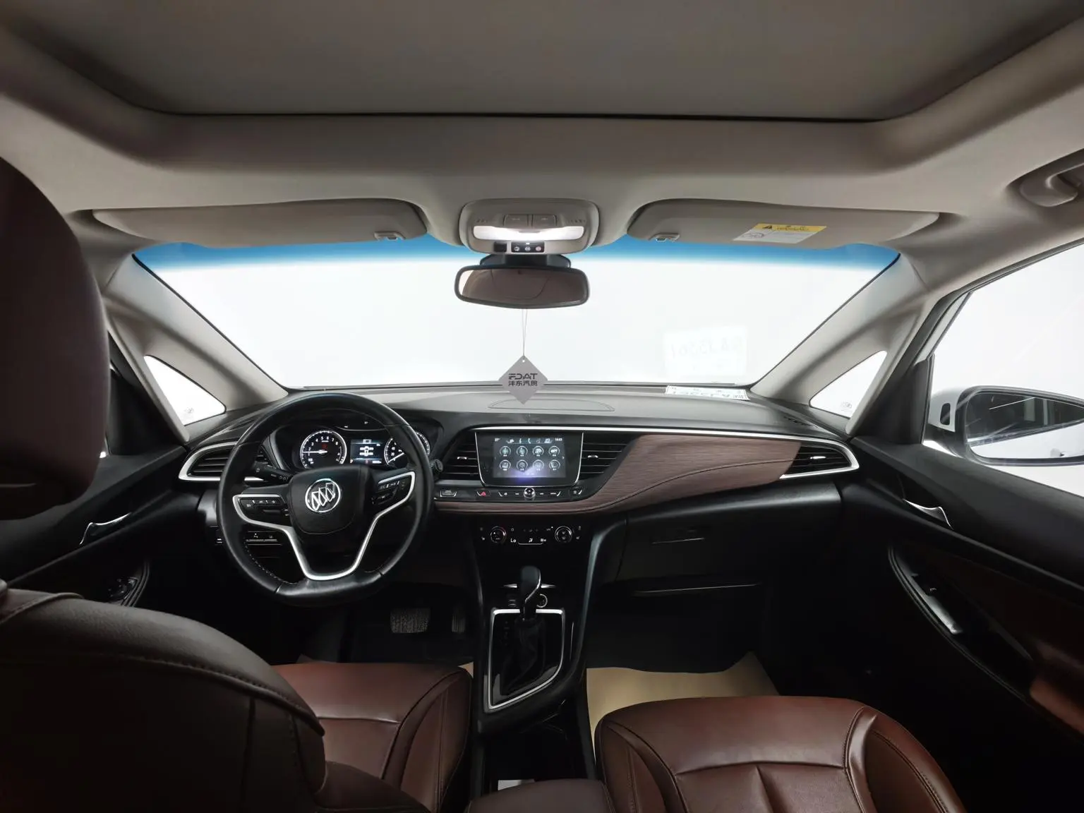 Buick GL6 2019 18T 6 seat Connected Premium China V