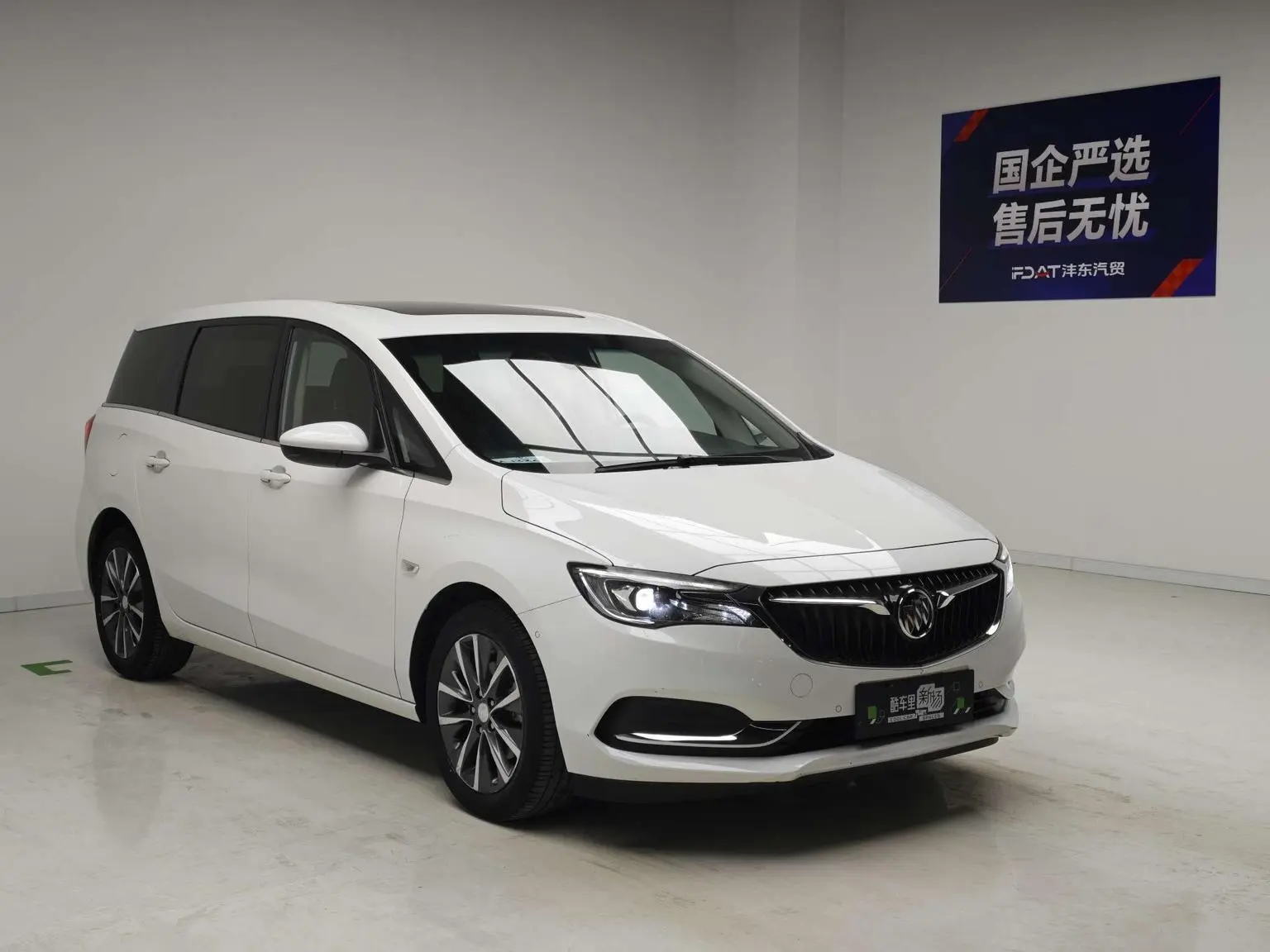 Buick GL6 2019 18T 6 seat Connected Premium China V
