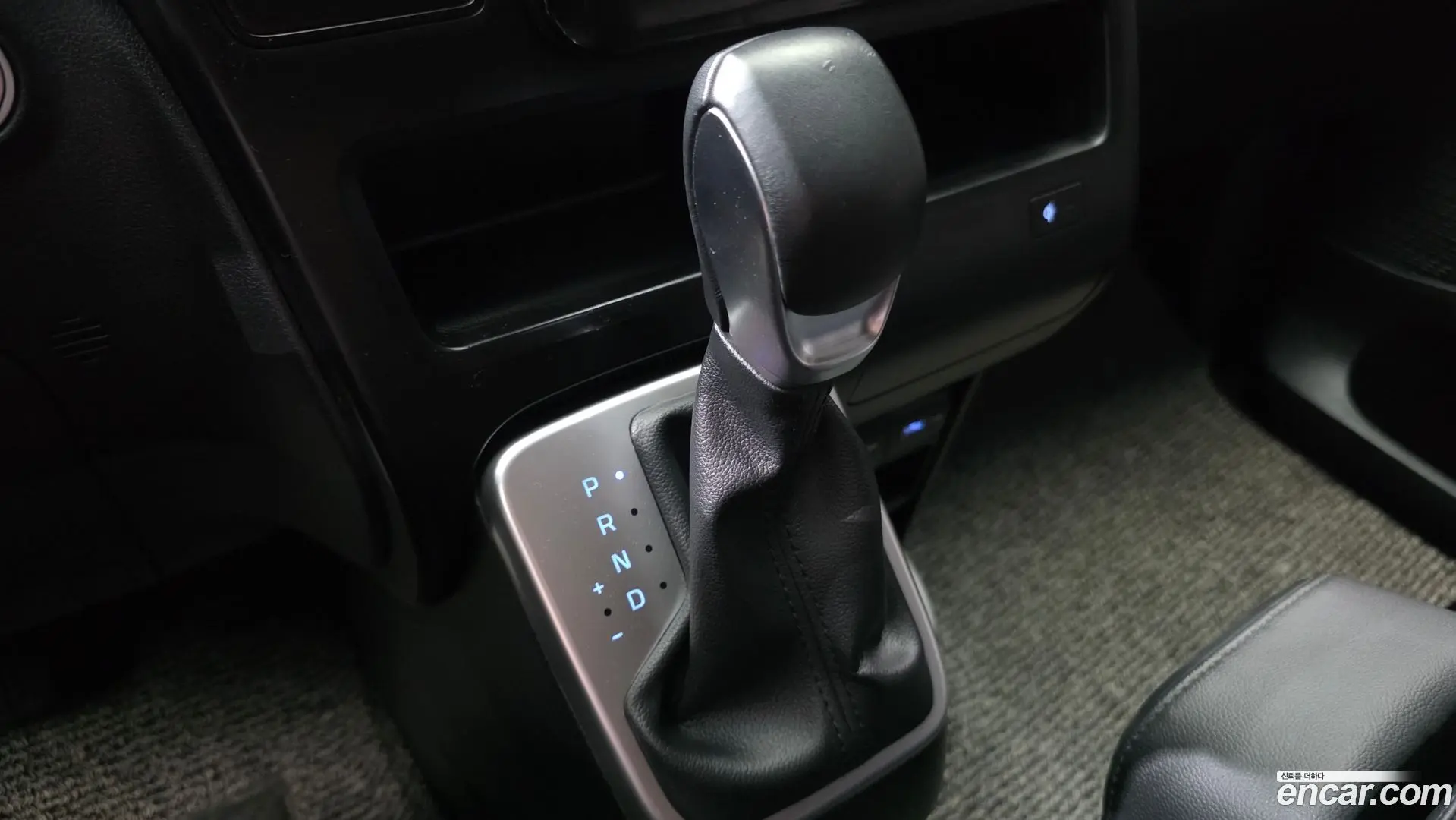 Hyundai Staria Cargo 3-Seater 2022