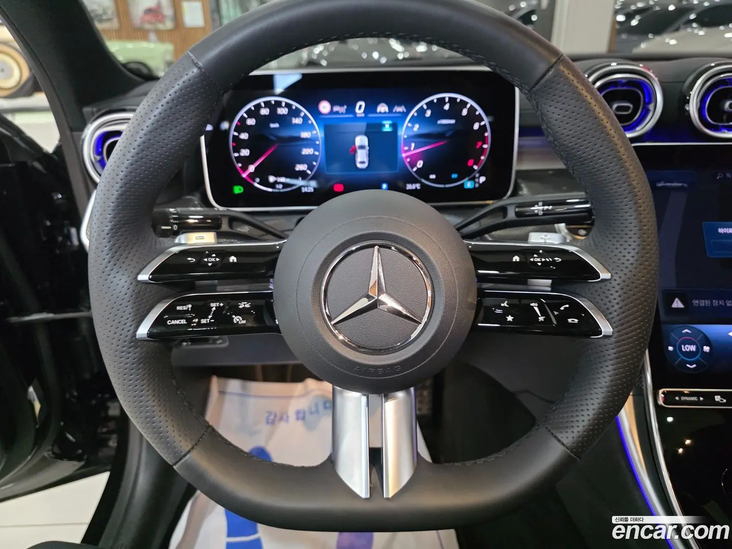 Mercedes-Benz C-Class C200 AMG Line