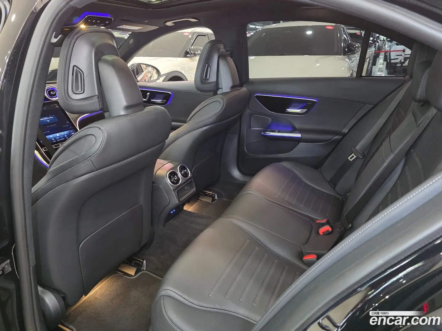 Mercedes-Benz C-Class C200 AMG Line