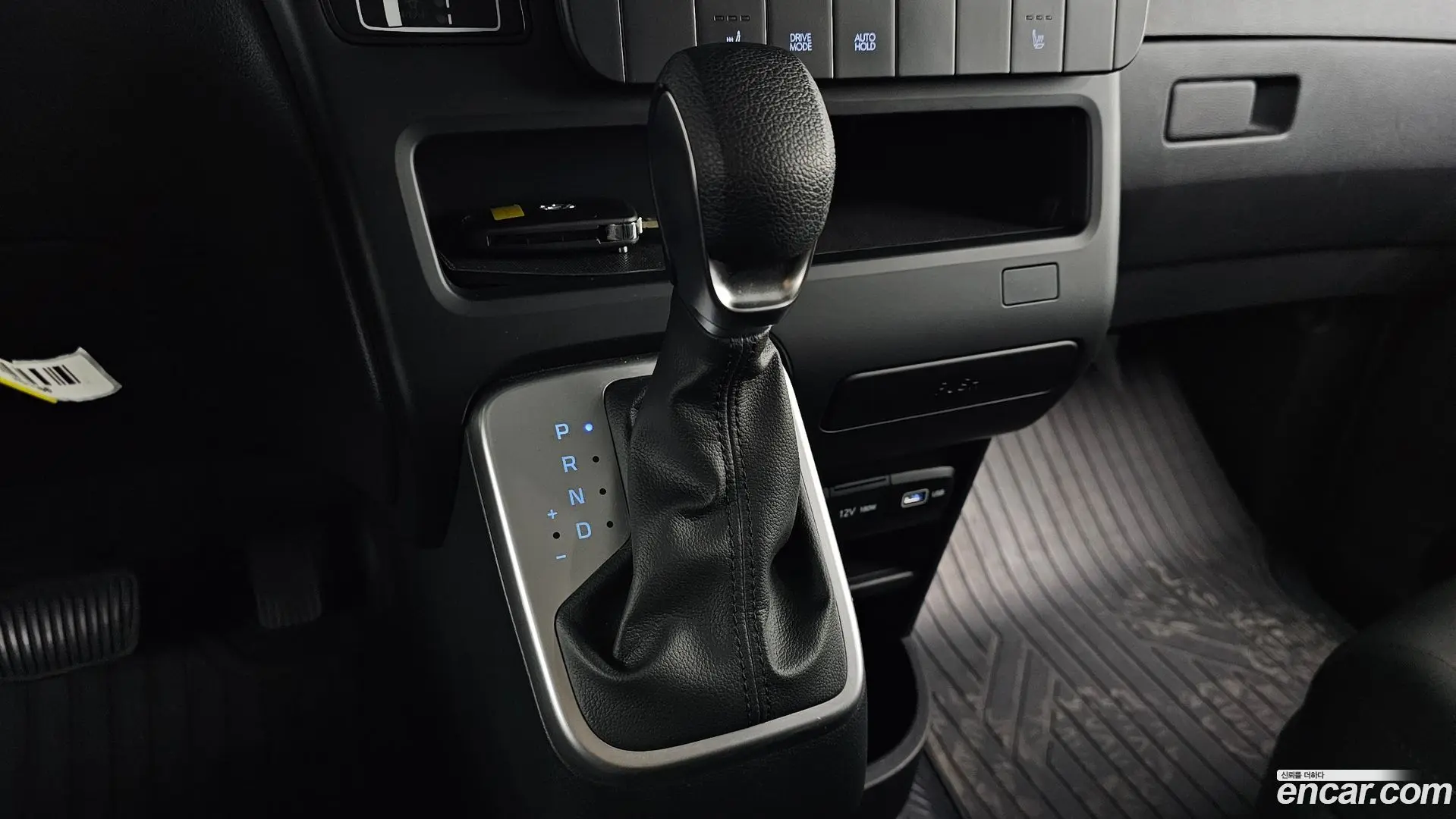 Hyundai Staria Cargo 5-Seater 2021