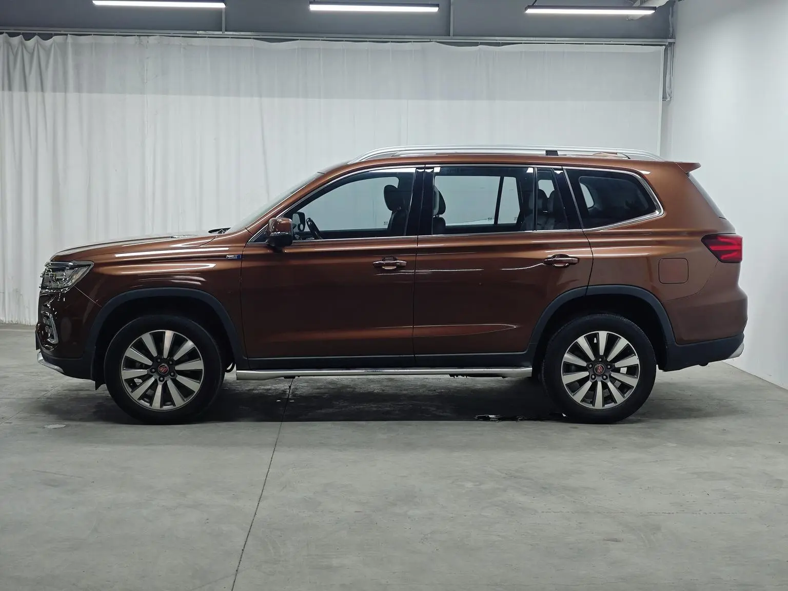 Roewe RX8 2018 30T Smart Connected 2WD Supreme