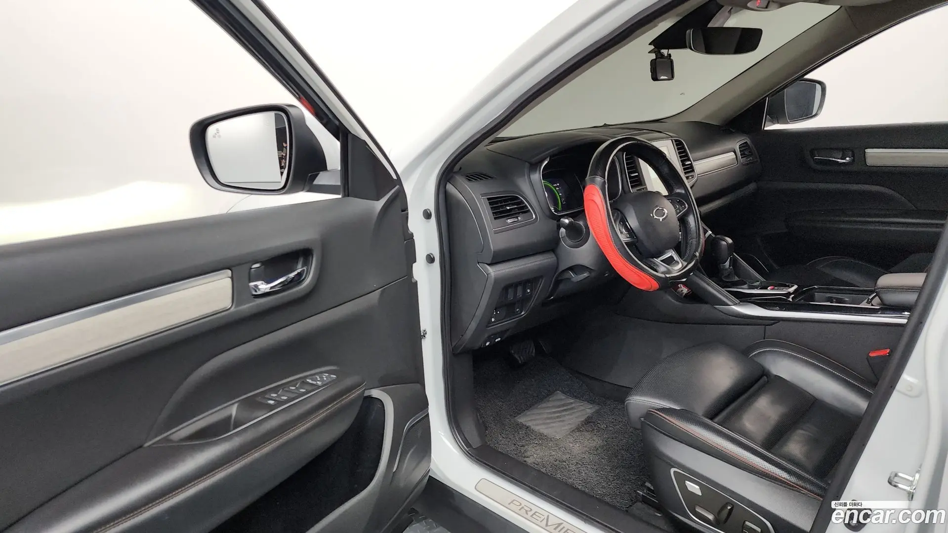 Renault Korea QM6 2.0 LPe Premiere 2WD