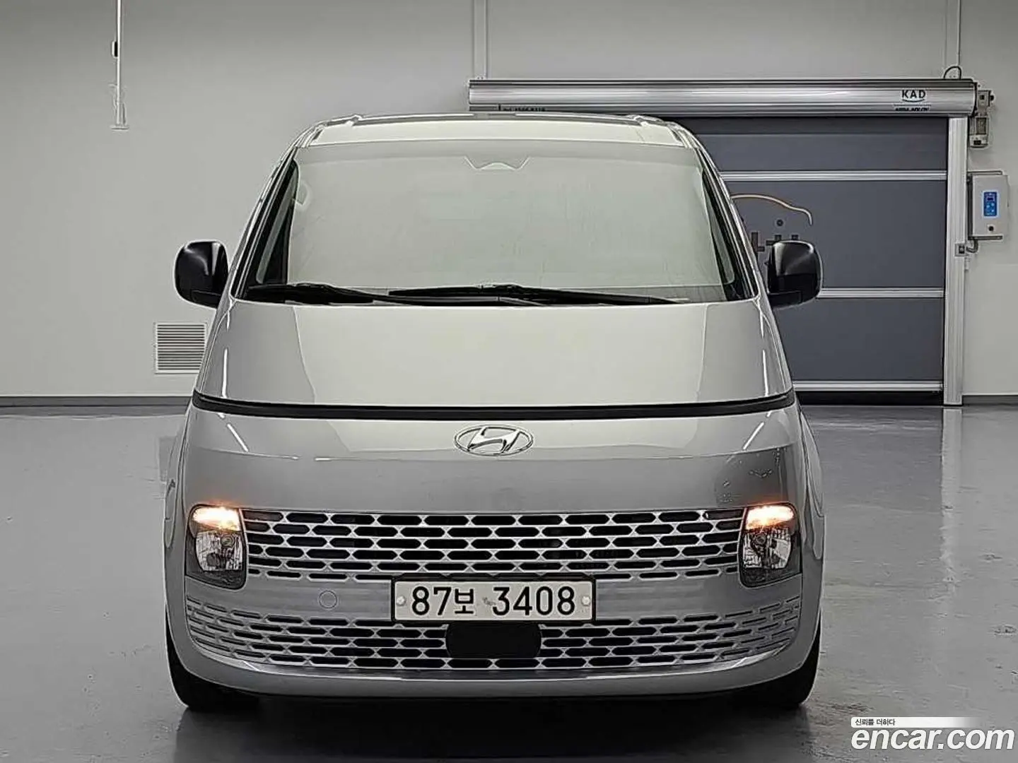 Hyundai Staria Cargo 5-Seater 2021