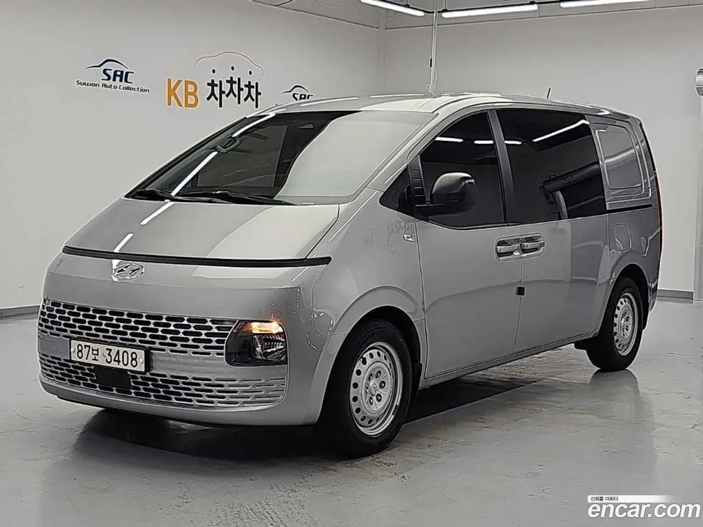 Hyundai Staria Cargo 5-Seater 2021