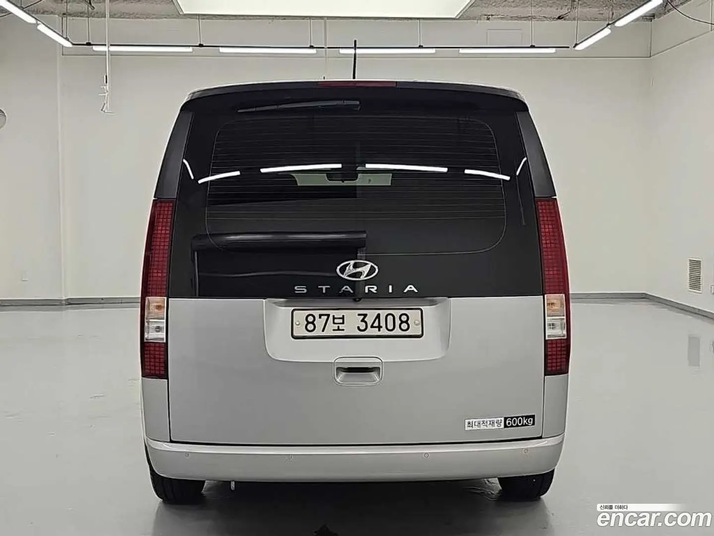 Hyundai Staria Cargo 5-Seater 2021