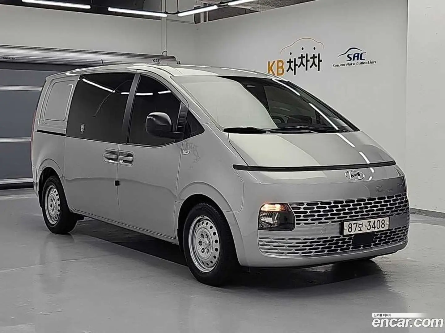 Hyundai Staria Cargo 5-Seater 2021