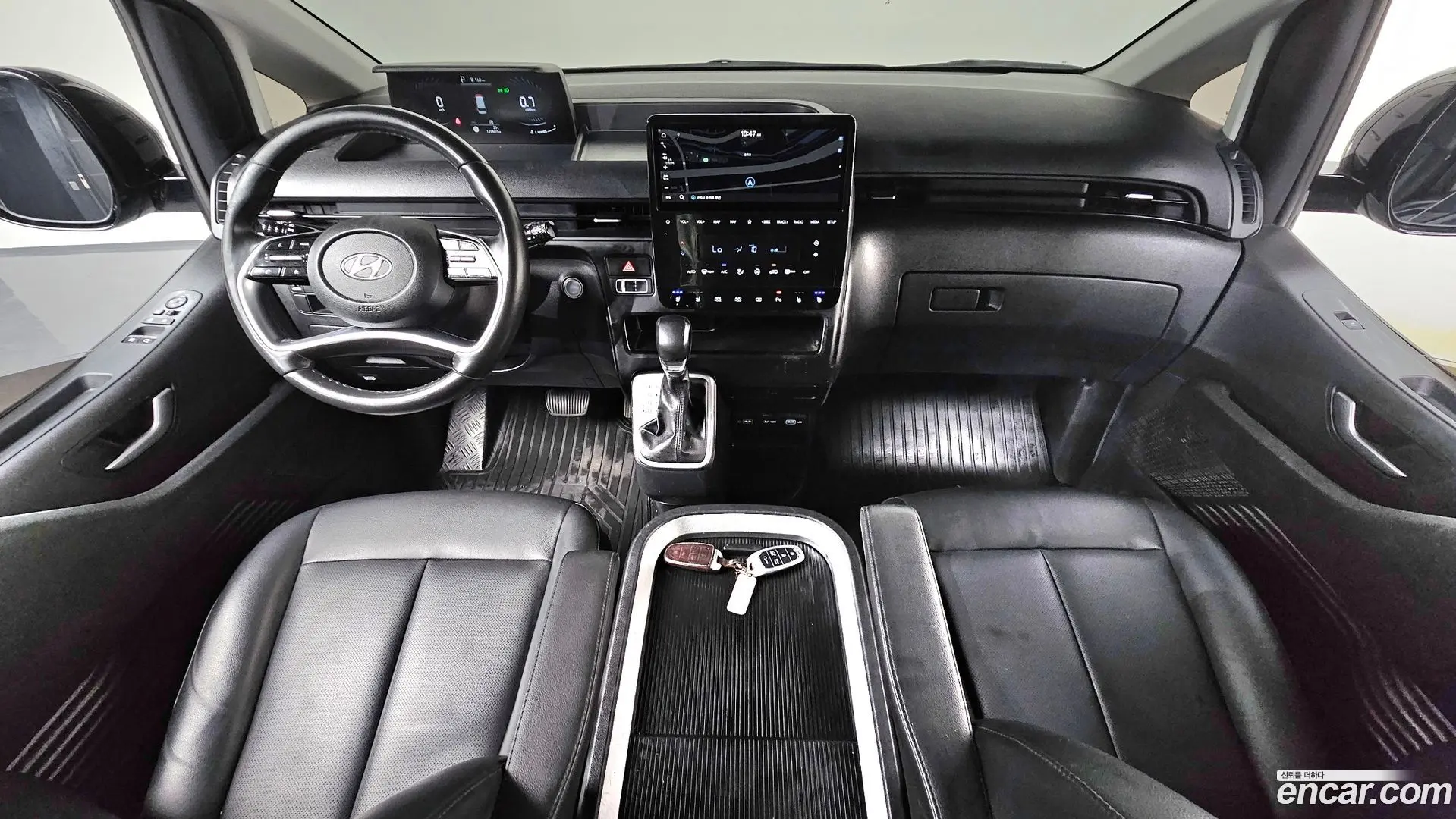 Hyundai Staria Cargo 5-Seater 2021