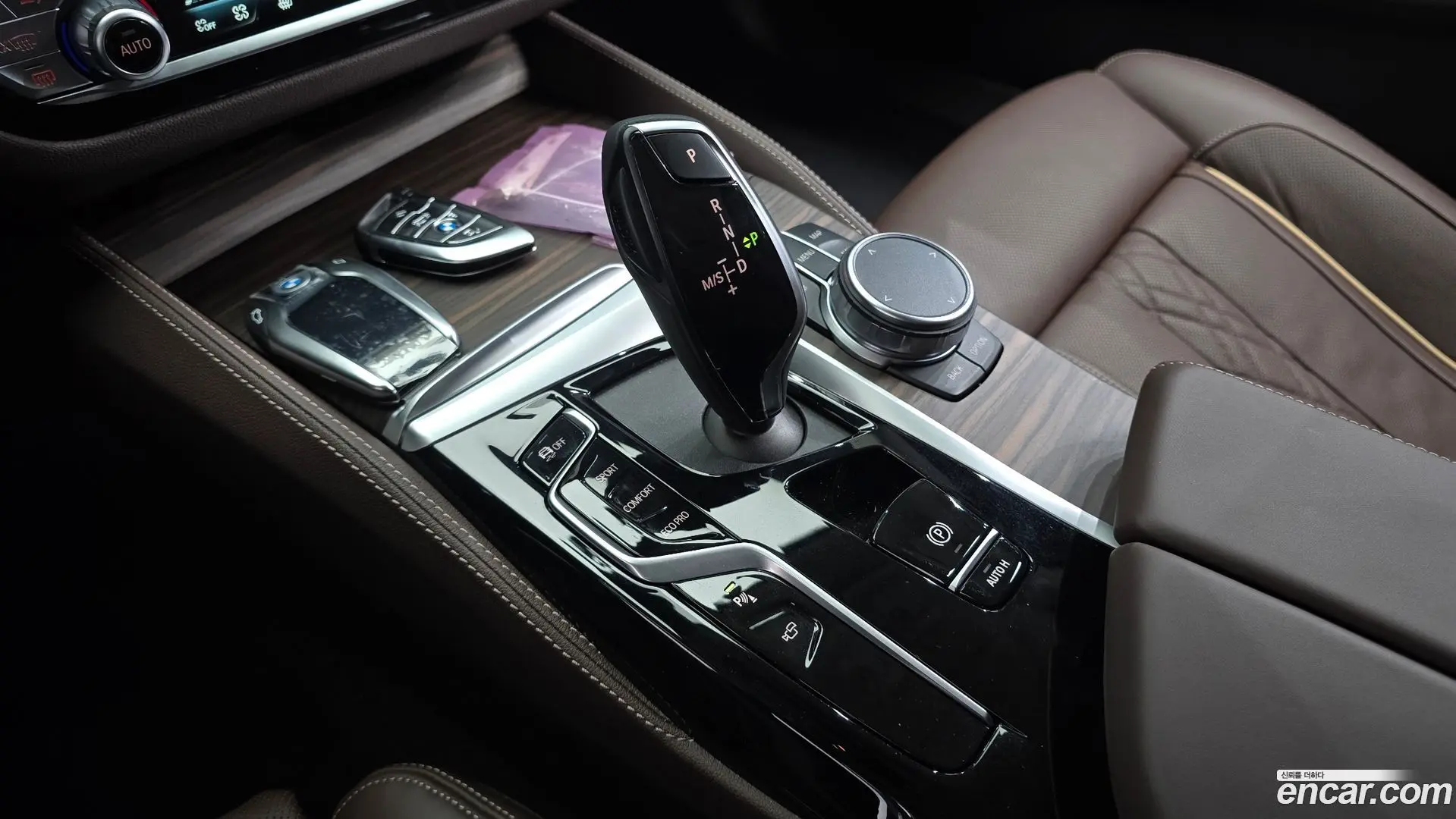 BMW 5-Series 530i Luxury 2020