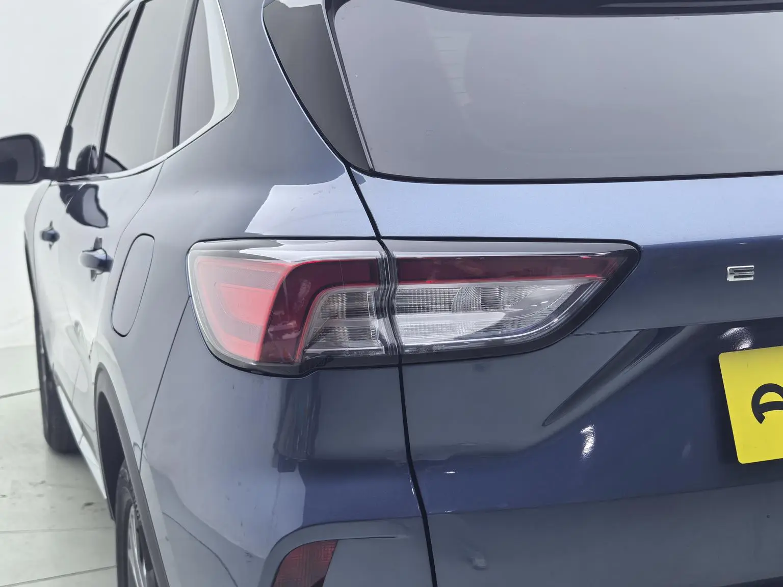 Ford Escape 2020 EcoBoost 245 2WD Shine