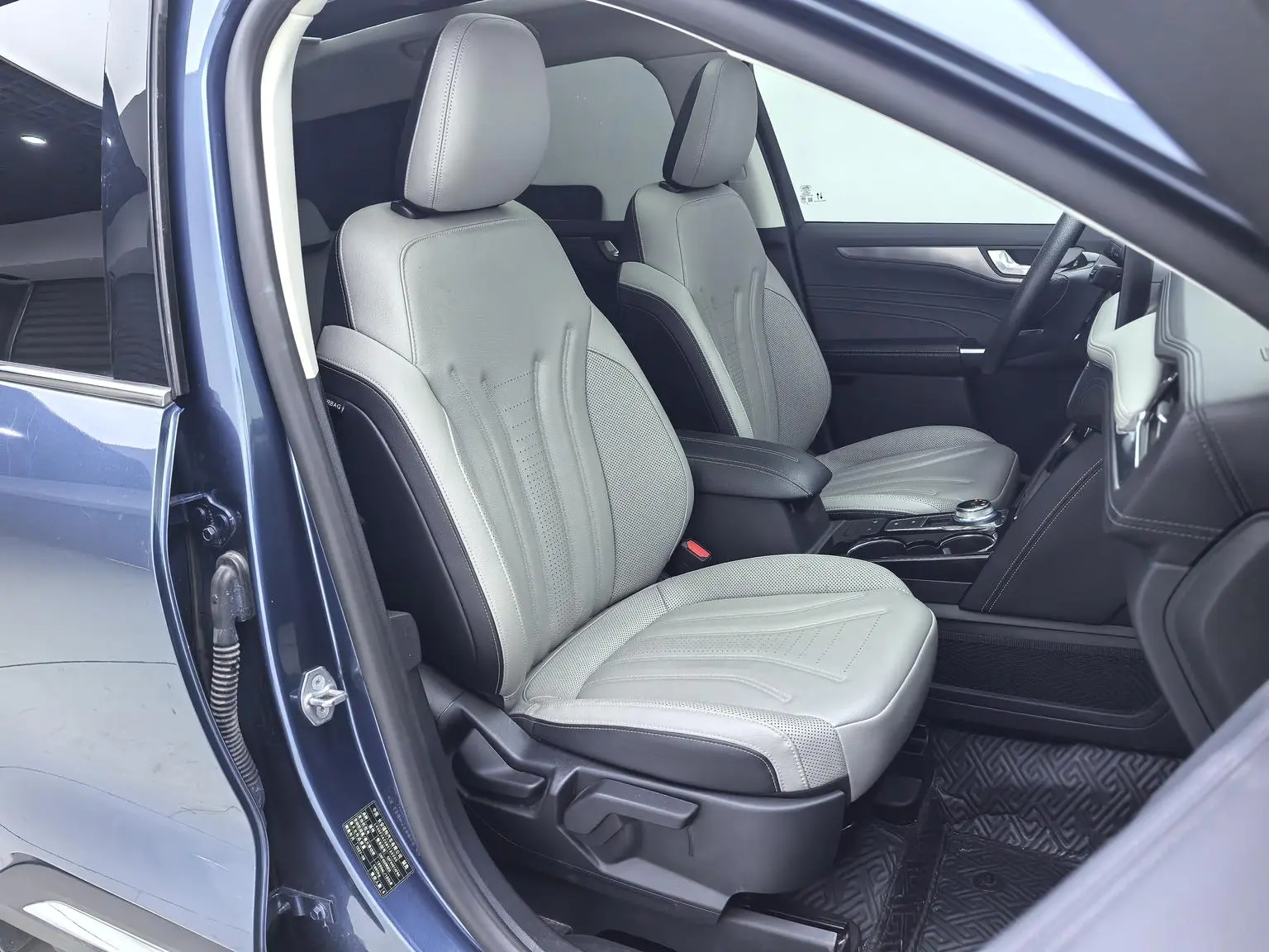 Ford Escape 2020 EcoBoost 245 2WD Shine