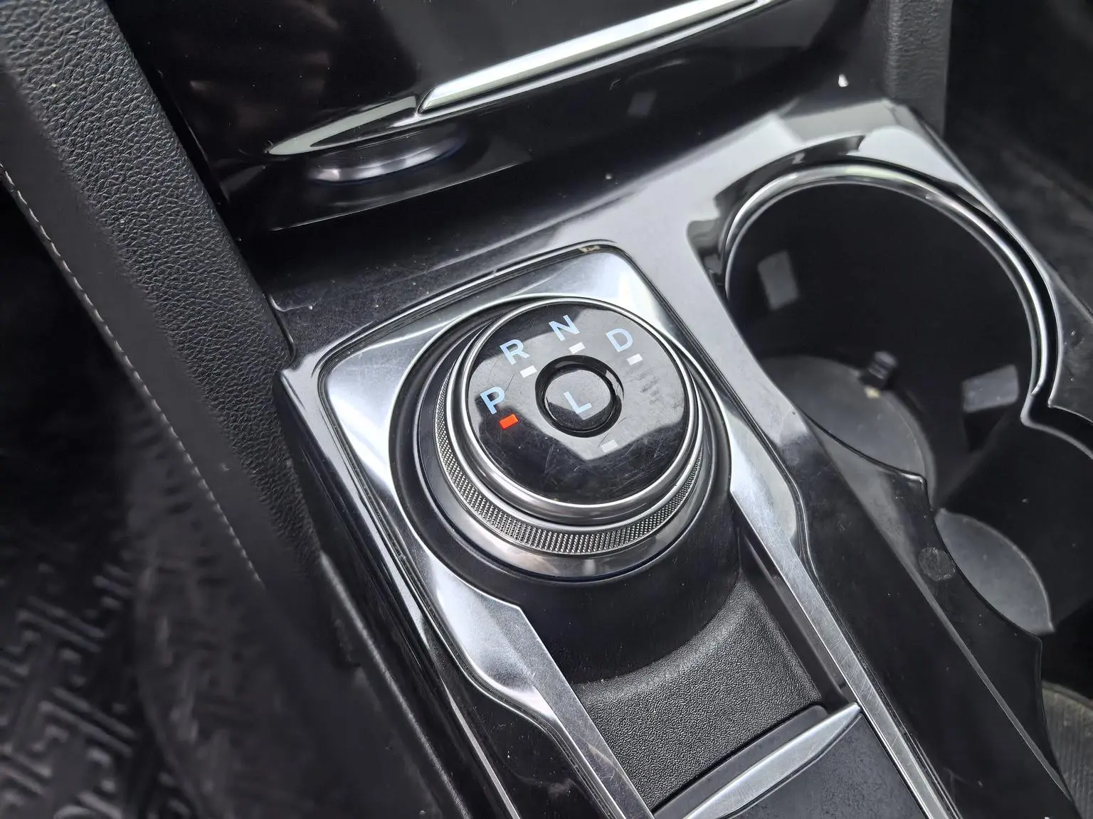 Ford Escape 2020 EcoBoost 245 2WD Shine