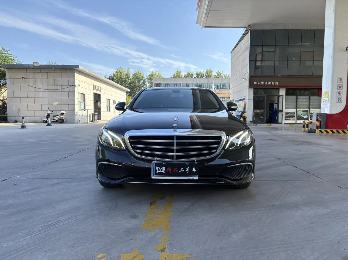 Mercedes-Benz E Class 2018 E 300 L Luxury