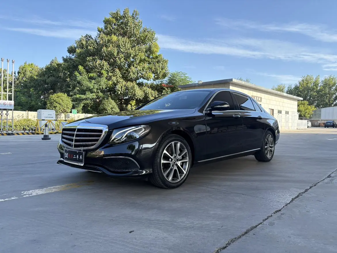Mercedes-Benz E Class 2018 E 300 L Luxury