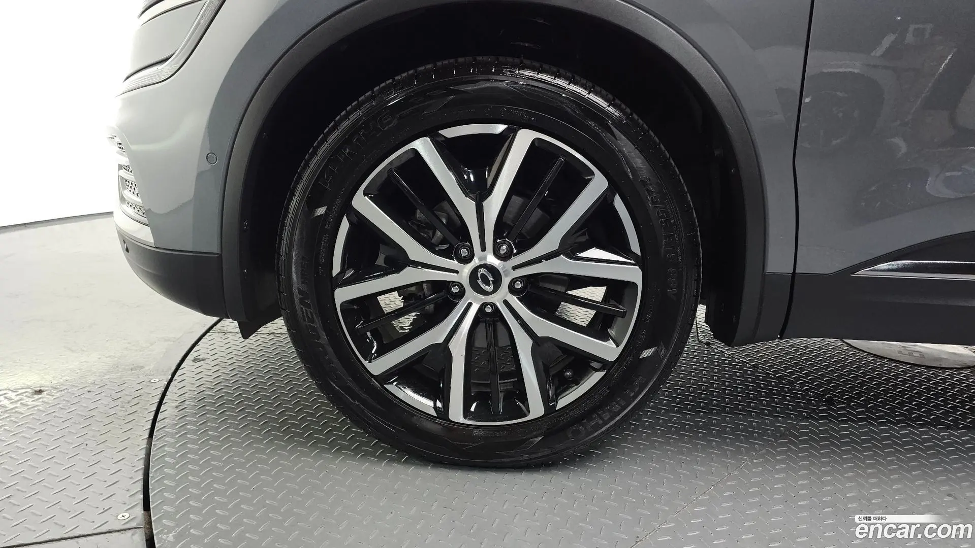 Renault Korea QM6 2.0 LPe RE Signature 2WD