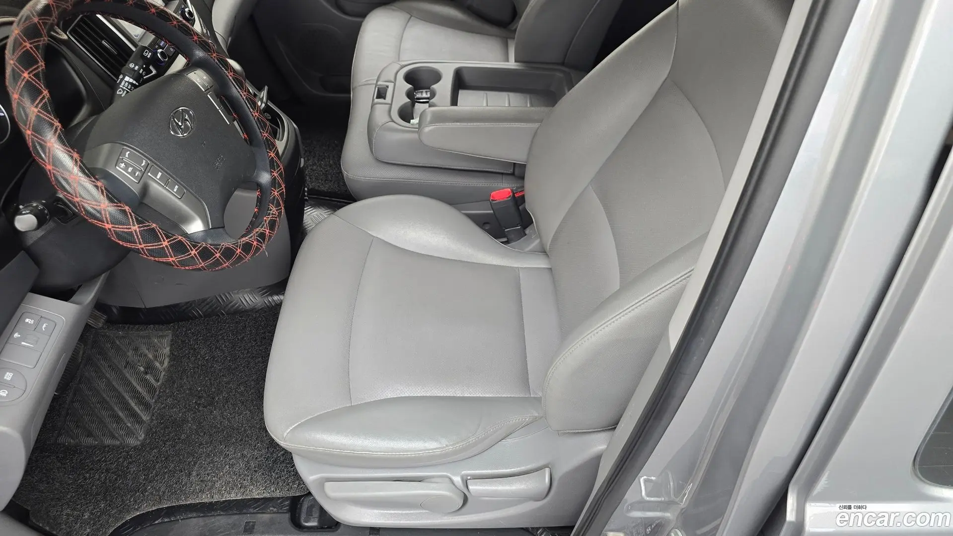 Hyundai Starex High Roof