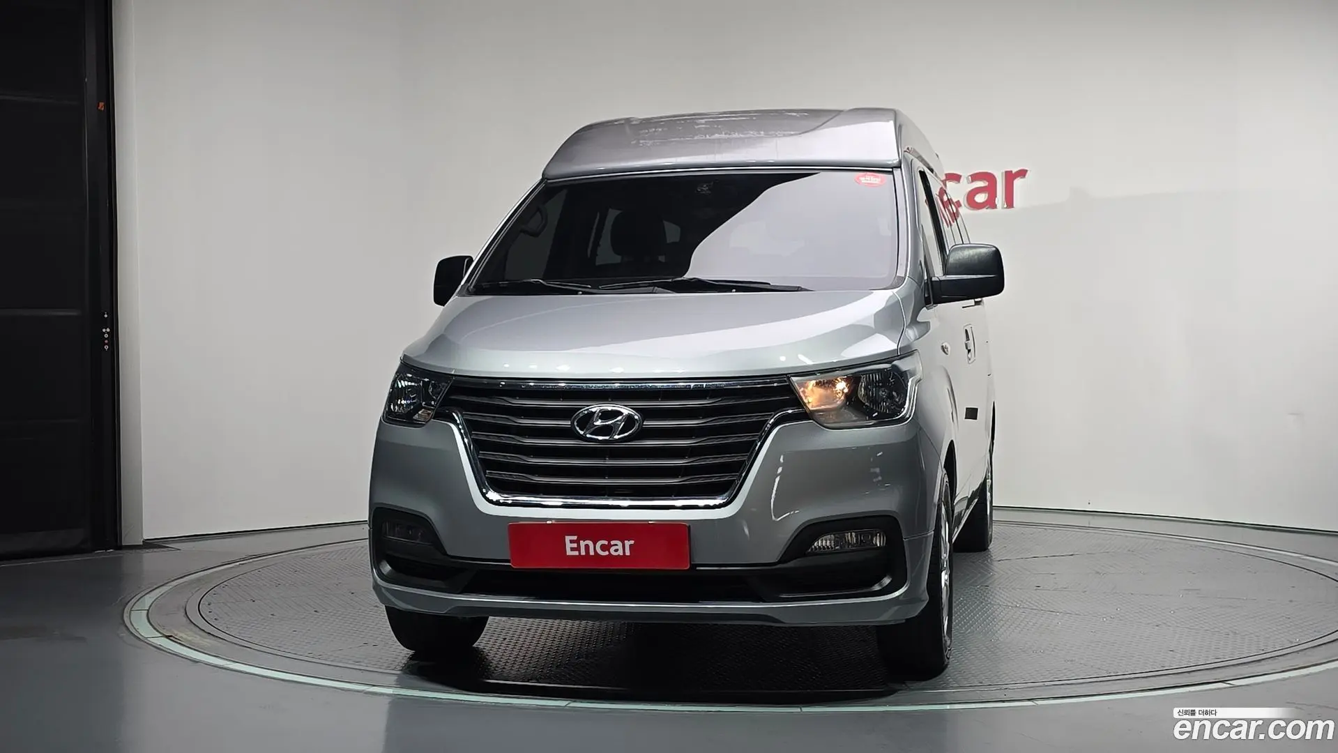 Hyundai Starex High Roof