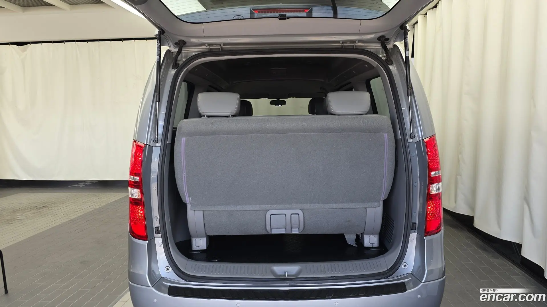 Hyundai Starex High Roof