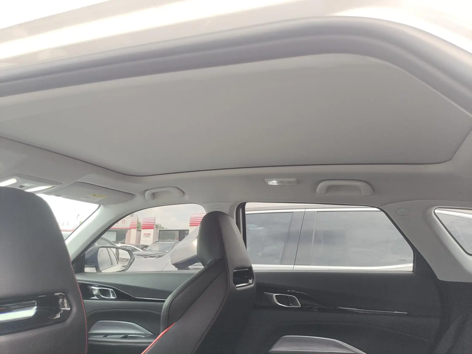 Changan Oshan Z6 2023 Blue Whale 1.5T DCT Smart Leading