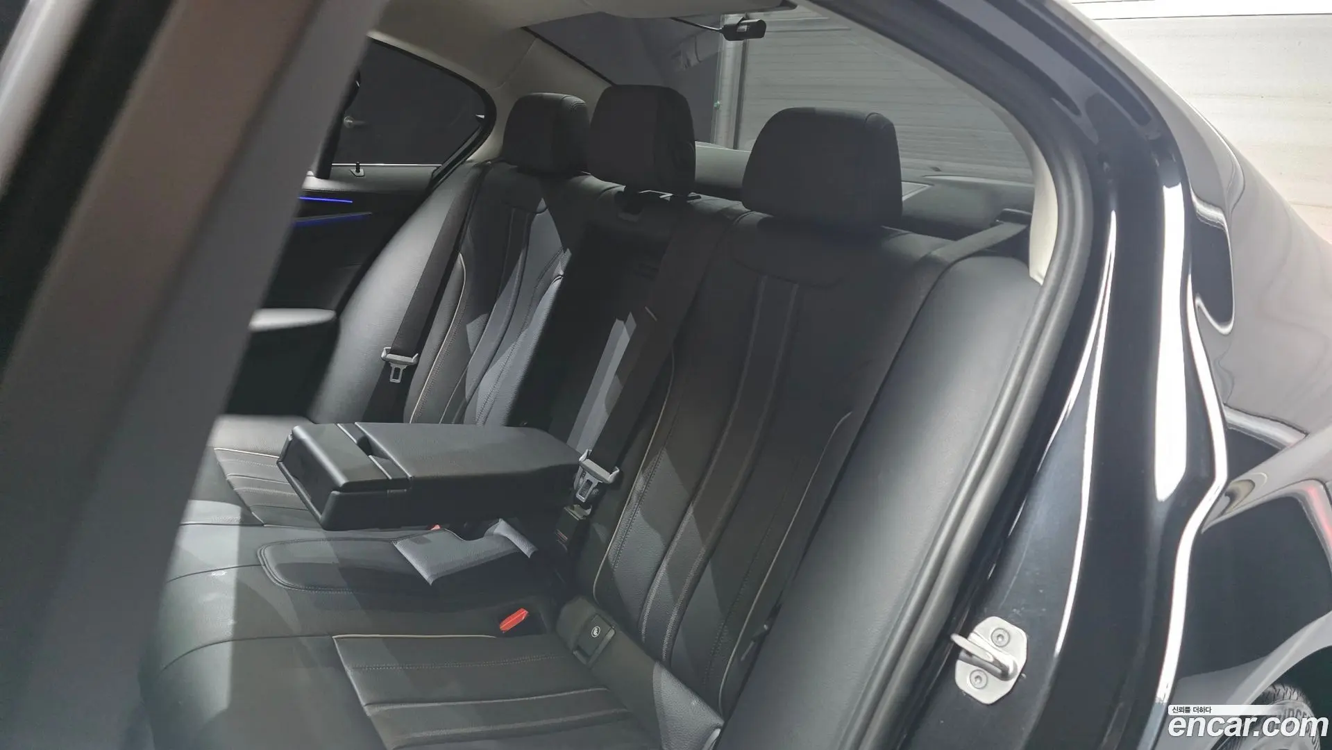 BMW 5-Series 520i Luxury 2020