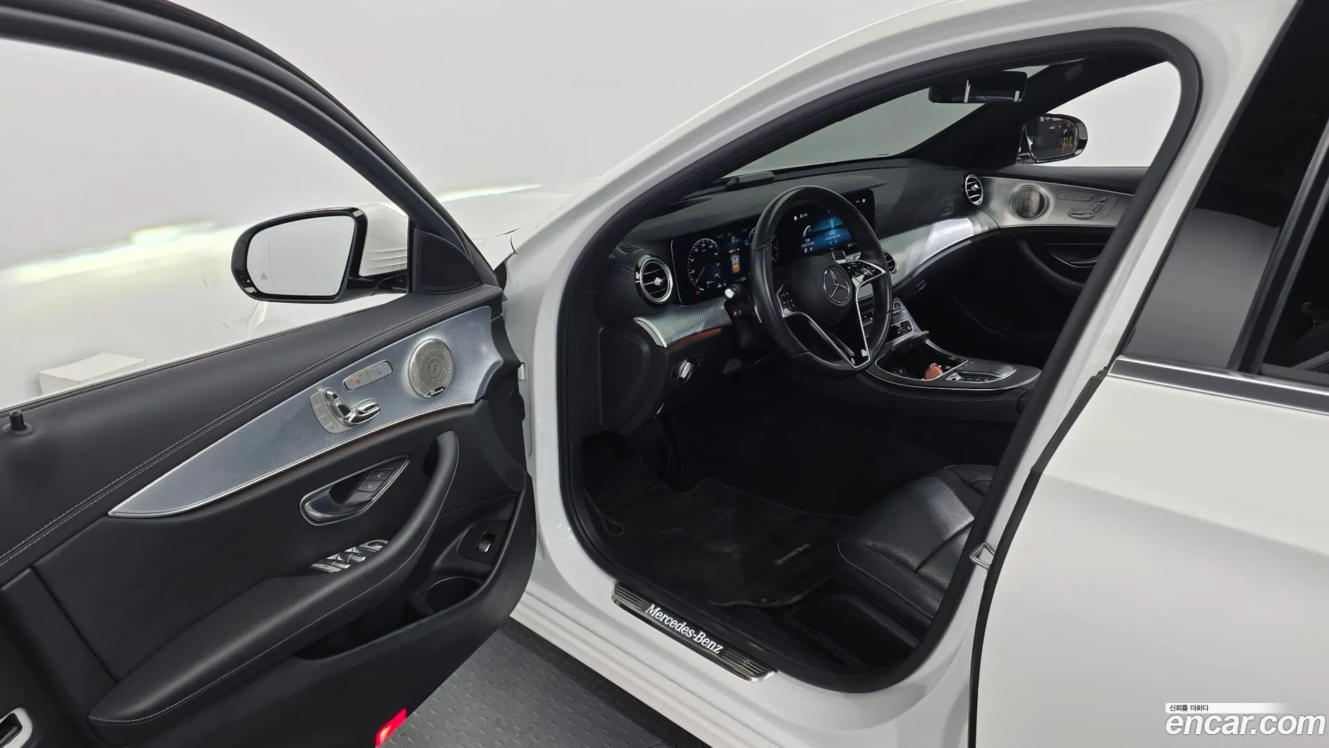 Mercedes-Benz E-Class E350 4MATIC Avantgarde